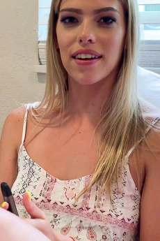 Leah Lee's Nude Picture